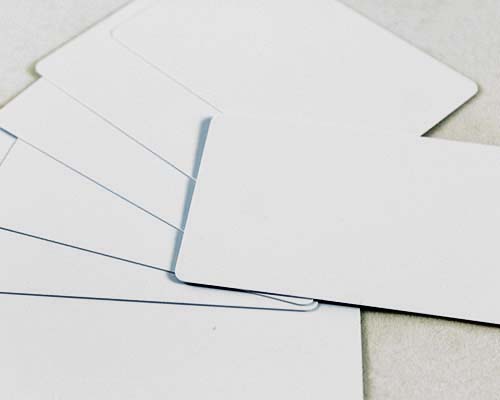 Plastikkarten, 86 x 54 x 0,76 mm, weiß, 100 Karten pro Pack